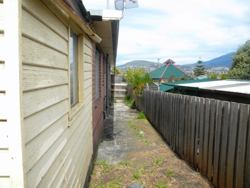 2/8 Ashbolt Crescent, Lutana TAS 7009