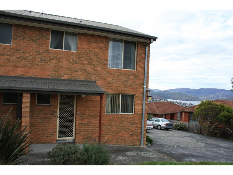2/105 Amy Street, West Moonah TAS 7009