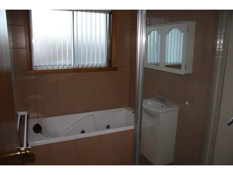 2/13 Bayswater Road, Moonah TAS 7009