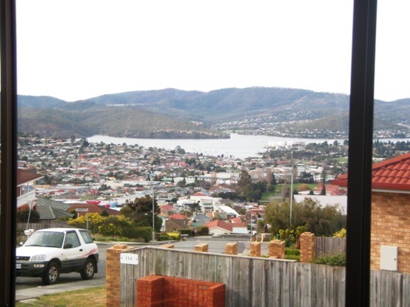 1/112 Amy Street, West Moonah TAS 7009