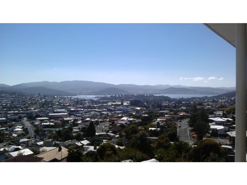 31 Walch Avenue, West Moonah TAS 7009