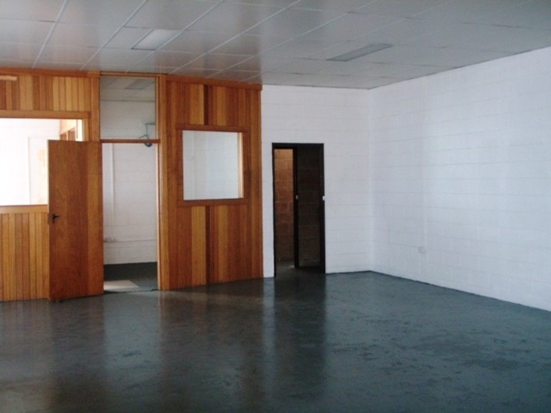 2 Lampton Avenue, Derwent Park TAS 7009