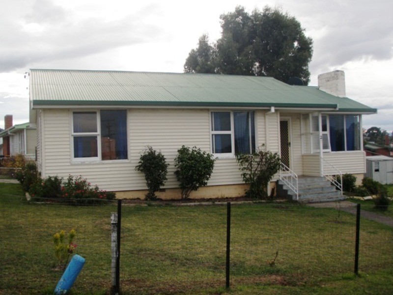 2 Mittara Crescent, Berriedale TAS 7011