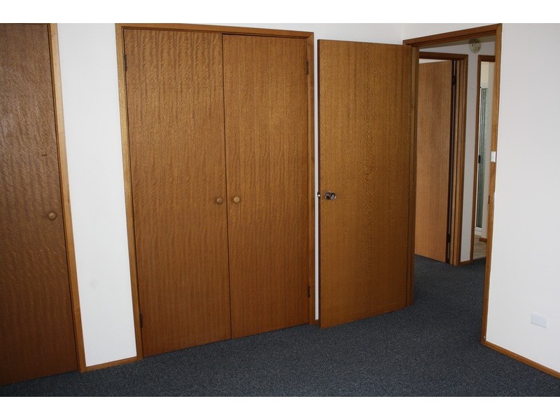 1/1a Graham Place, Derwent Park TAS 7009