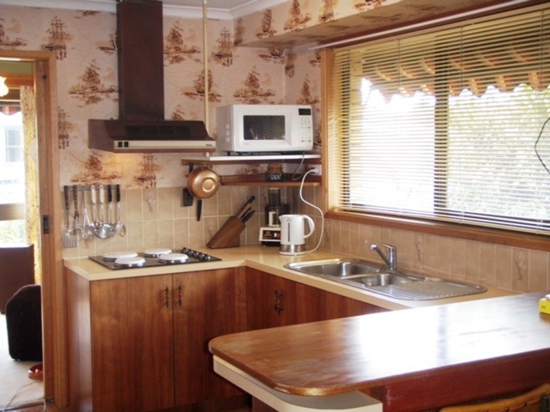 2A Watkins Avenue, West Hobart TAS 7000