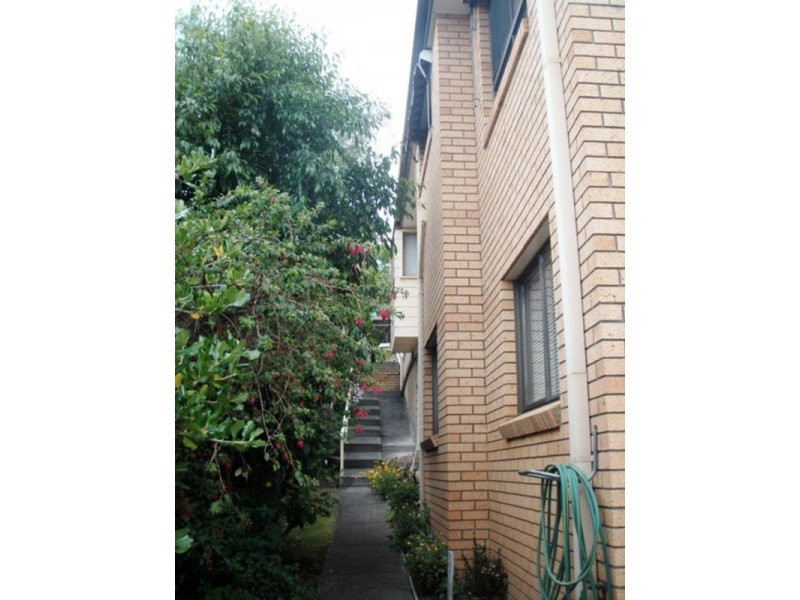 2A Watkins Avenue, West Hobart TAS 7000