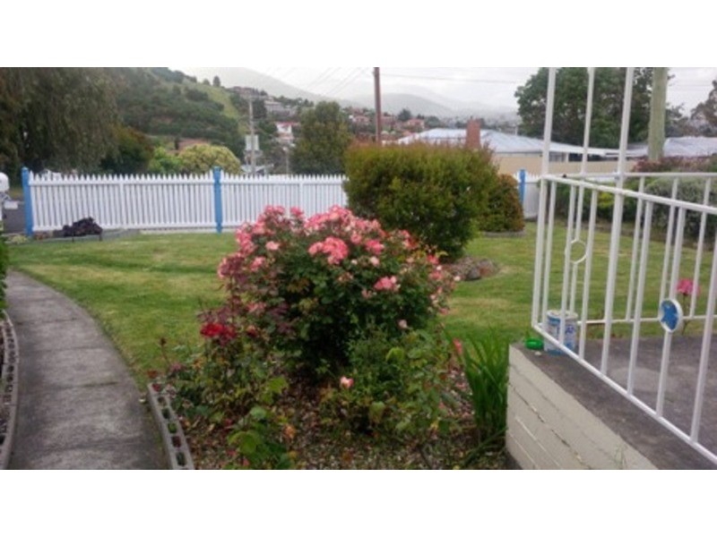 5 Huntley Street, Montrose TAS 7010