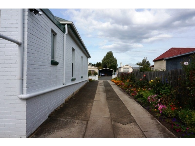 8 Johnston Street, Moonah TAS 7009