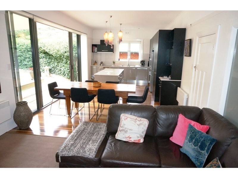 10 William Street, West Hobart TAS 7000