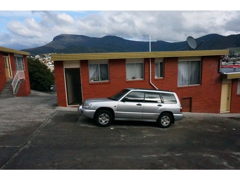 2/10 Gale Street, Glenorchy TAS 7010