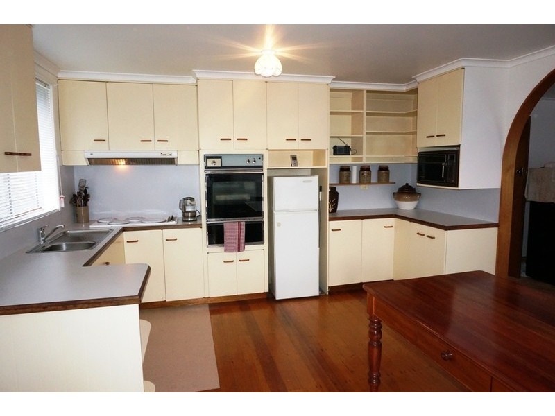 28 Hookey Court, Rokeby TAS 7019