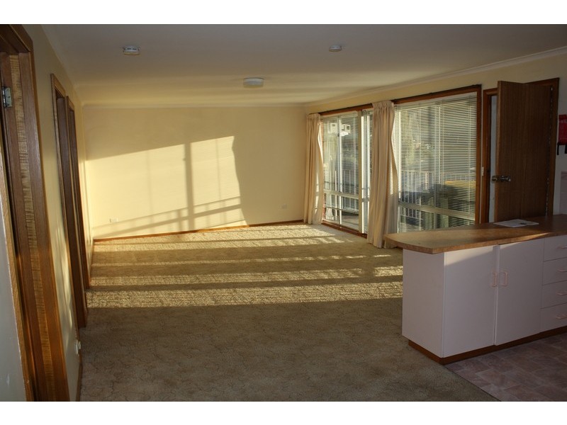 1/9 Shirley Boulevard, Lenah Valley TAS 7008