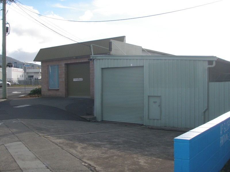 2B Lampton Avenue, Derwent Park TAS 7009