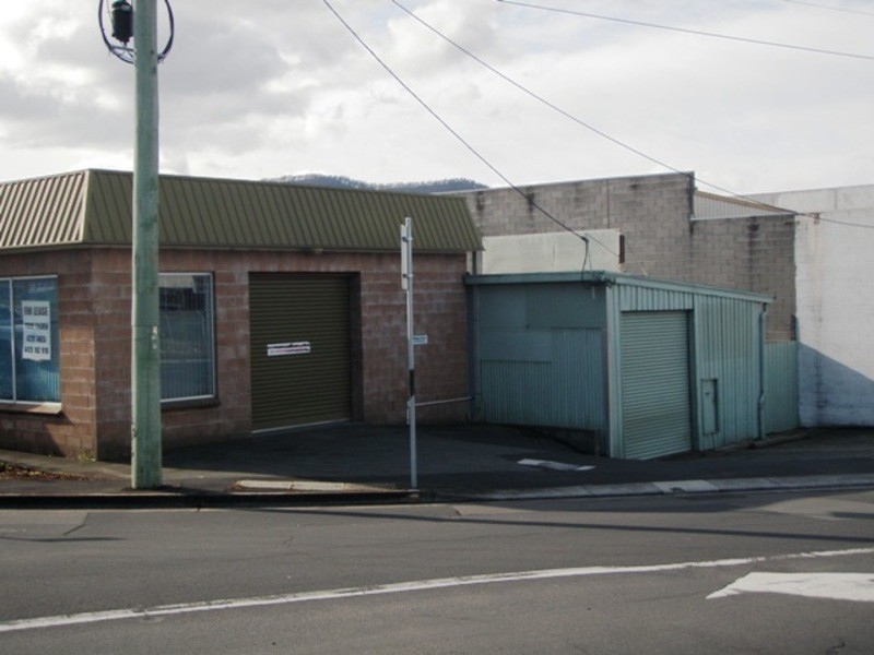 2 Lampton Avenue, Derwent Park TAS 7009