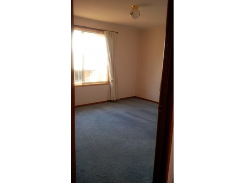 2/105 Amy Street, West Moonah TAS 7009