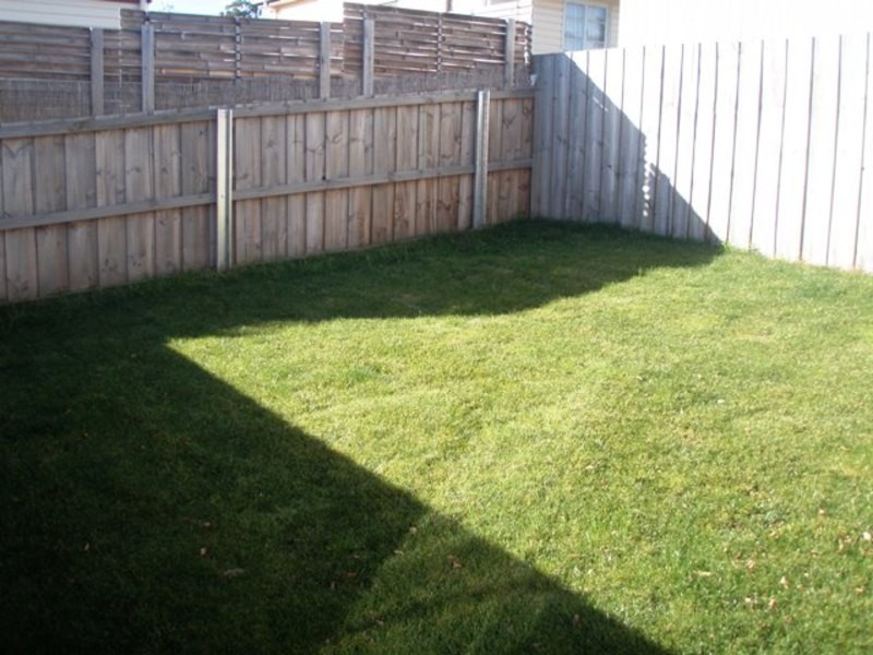 2/44 Clydesdale Avenue, Glenorchy TAS 7010