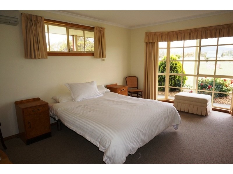 6 Glen Lea Road, Pontville TAS 7030