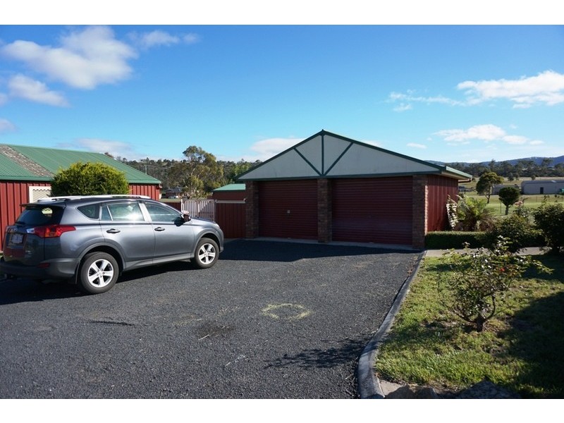 6 Glen Lea Road, Pontville TAS 7030