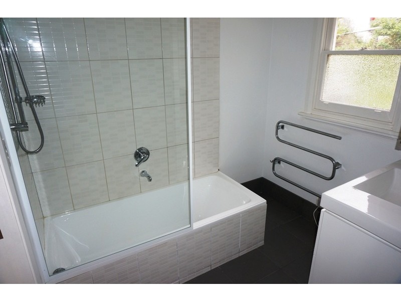 16 Northcote Road, Moonah TAS 7009