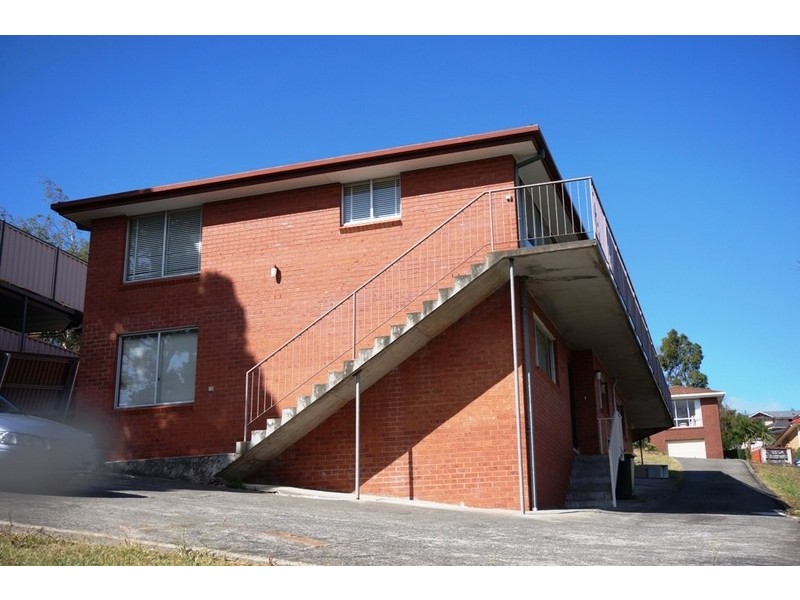 9 Shirley Boulevard, Lenah Valley TAS 7008