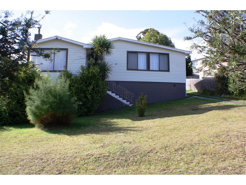 29 Devines Road, Glenorchy TAS 7010