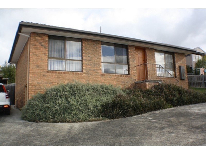 2/21 Nagle Place, Glenorchy TAS 7010