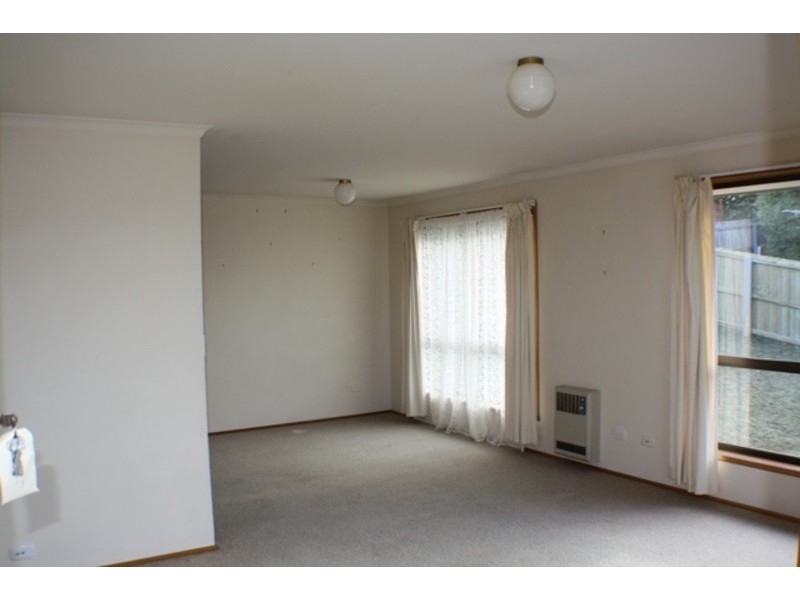 2/21 Nagle Place, Glenorchy TAS 7010