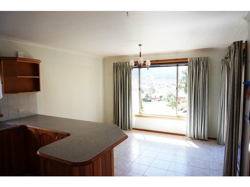 5 Rowana Court, Glenorchy TAS 7010