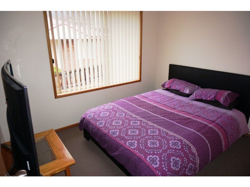 2/10 Tree Tops Court, Claremont TAS 7011