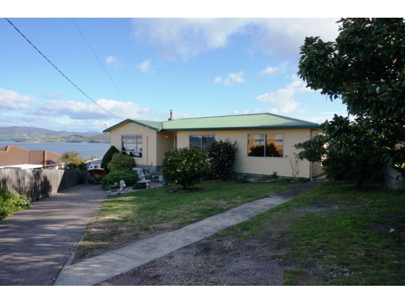 16 Honolulu Street, Midway Point TAS 7171