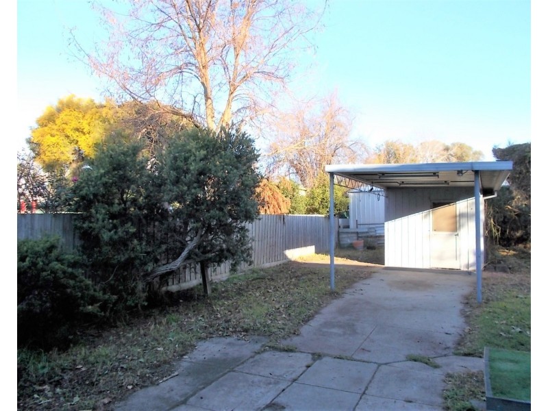 8 Tallowwood Street, Frankston North VIC 3200