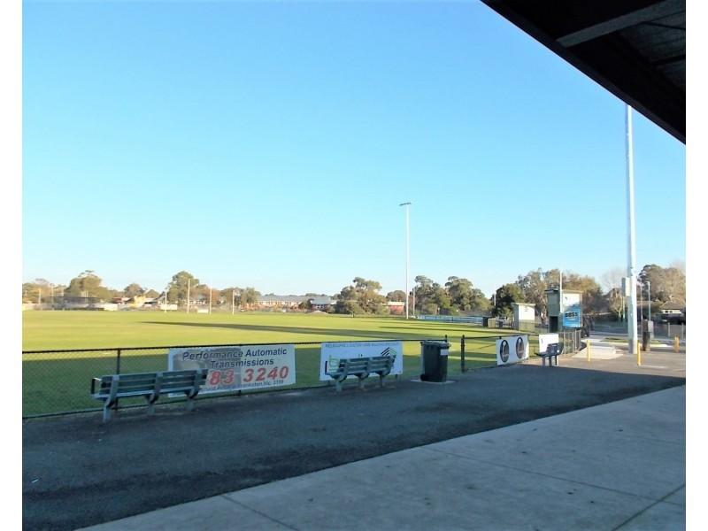 8 Tallowwood Street, Frankston North VIC 3200