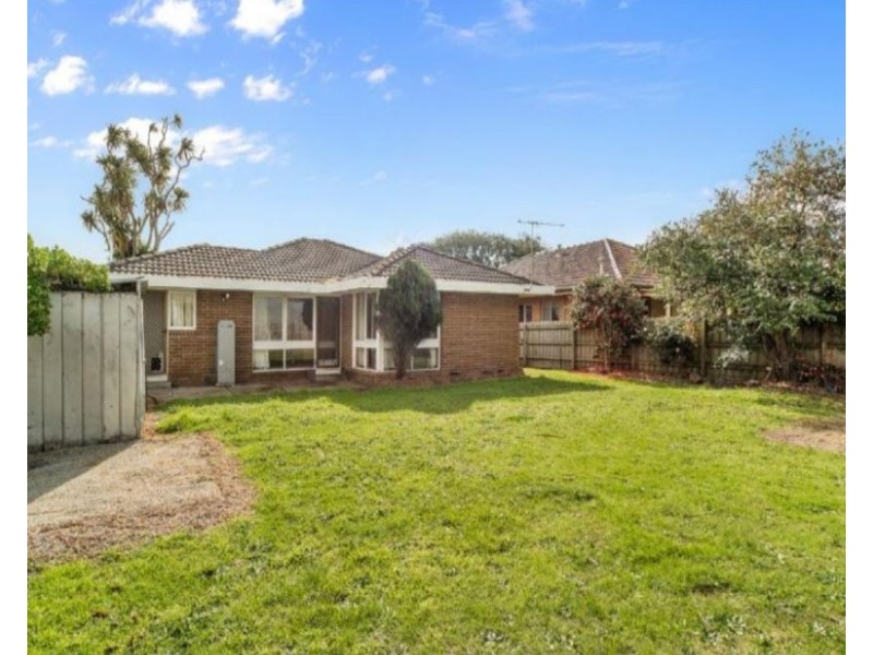 28 Bainbridge Avenue, Seaford VIC 3198