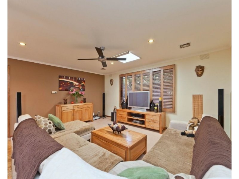 32 Isabella Crescent, Frankston VIC 3199