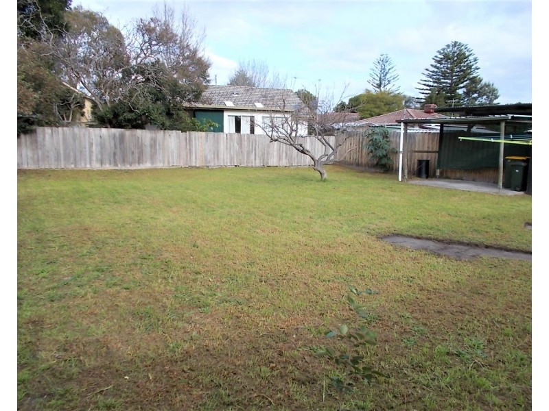 14 Lambert Street, Frankston North VIC 3200