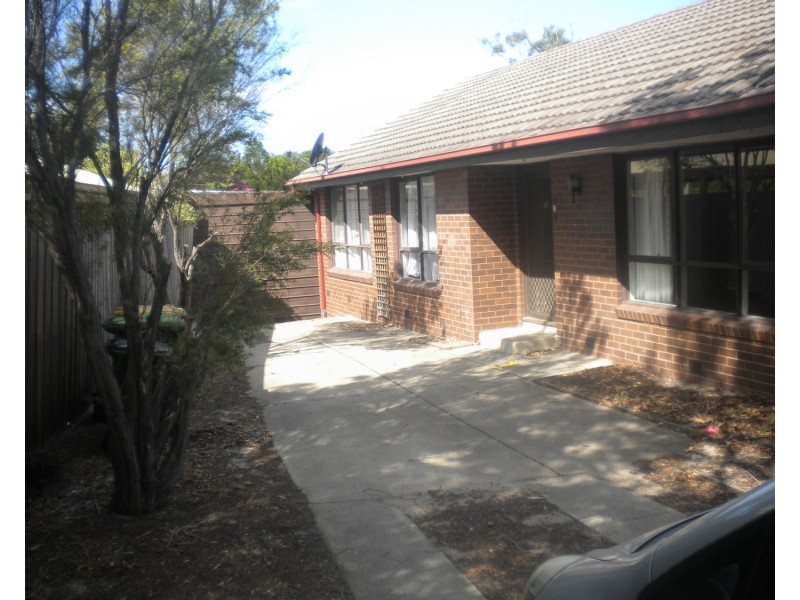 86 Railway Parade, Seaford VIC 3198