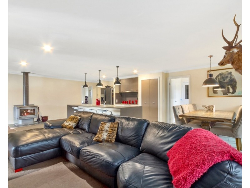 15  Burrnett Court, Heyfield VIC 3858