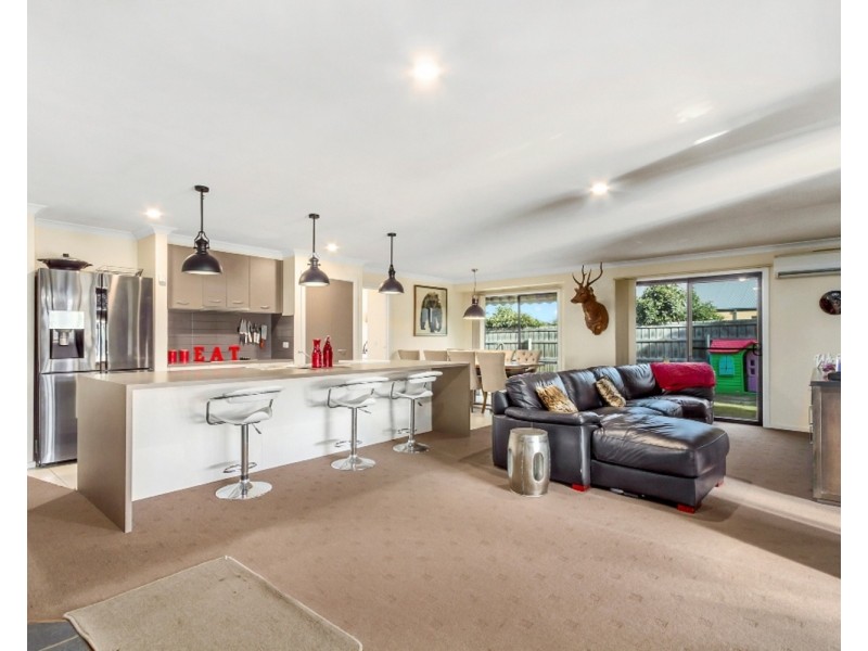 15  Burrnett Court, Heyfield VIC 3858