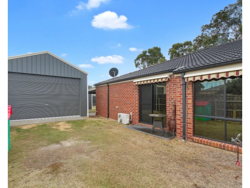 15  Burrnett Court, Heyfield VIC 3858