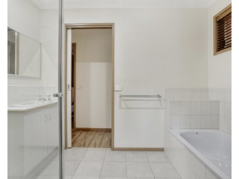 45 Murawa Street, Frankston VIC 3199