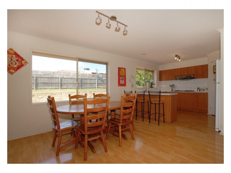 32 Manchester Drive, Skye VIC 3977