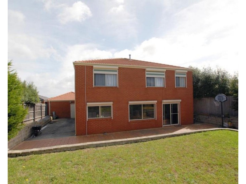 32 Manchester Drive, Skye VIC 3977