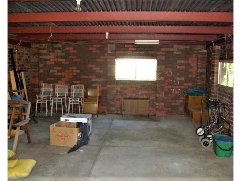 12 Onkara Street, Frankston VIC 3199