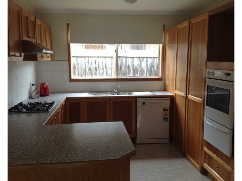 20 Grimwade Crescent, Frankston VIC 3199