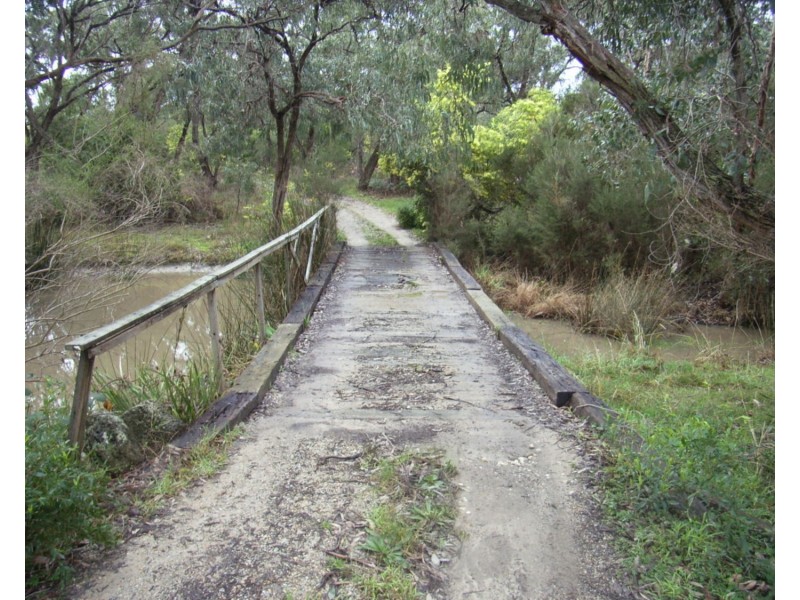 10 Altarnun Road, Langwarrin VIC 3910