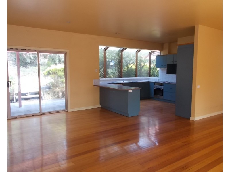 10 Altarnun Road, Langwarrin VIC 3910