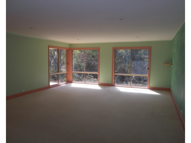 10 Altarnun Road, Langwarrin VIC 3910