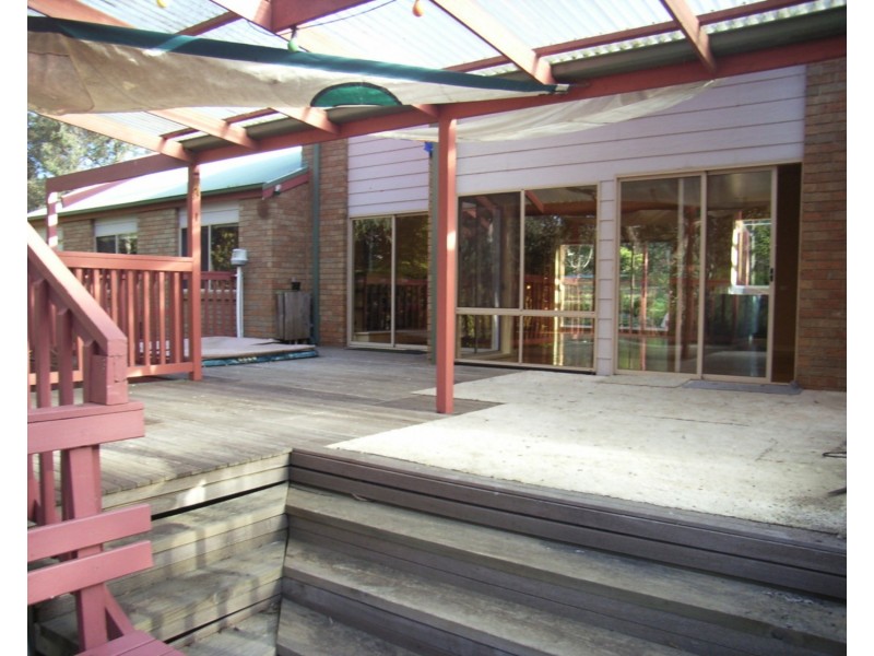 10 Altarnun Road, Langwarrin VIC 3910