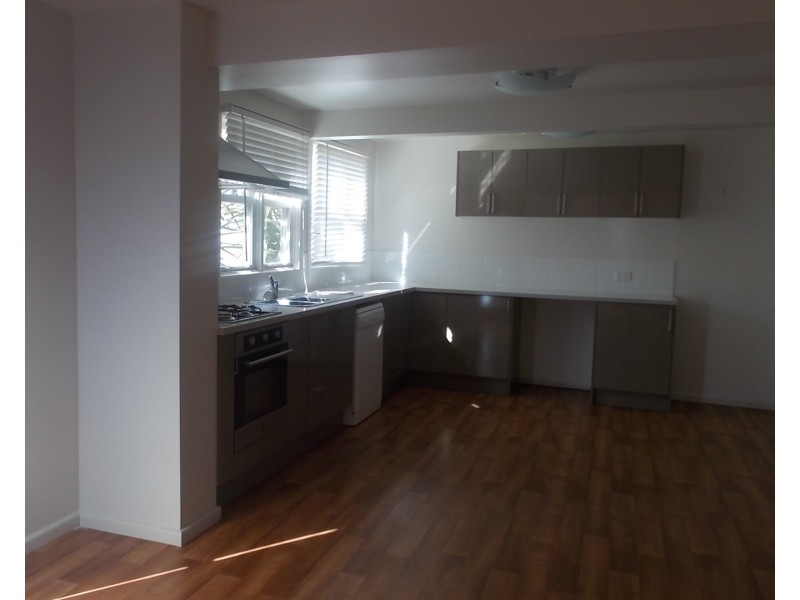 2/167 Gould Street, Frankston VIC 3199