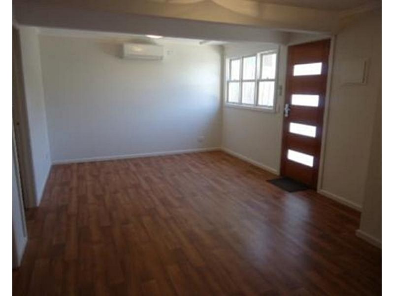 2/167 Gould Street, Frankston VIC 3199